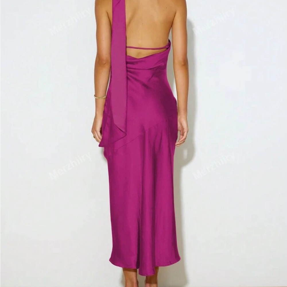 Elegant Magenta One-Shoulder Dress - Picture 2 of 2